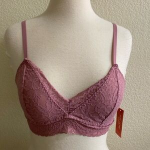State Of Day Lace Bra Fits Like‎ Bralette Light Purple No Wire